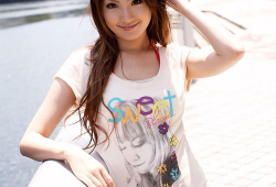 天海翼视频,演绎青春活力，绽放独特魅力